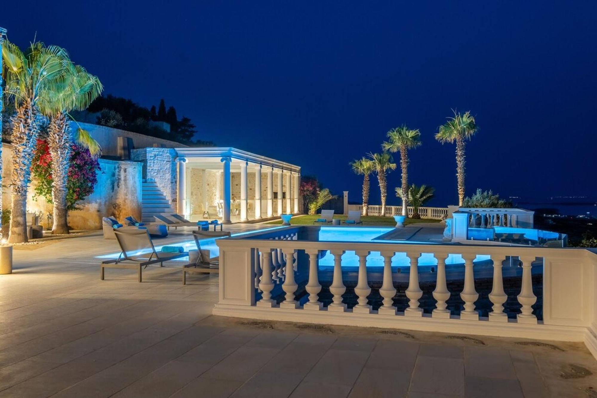 Luxury Villa Aethra -Island Living Paros- ภายนอก รูปภาพ