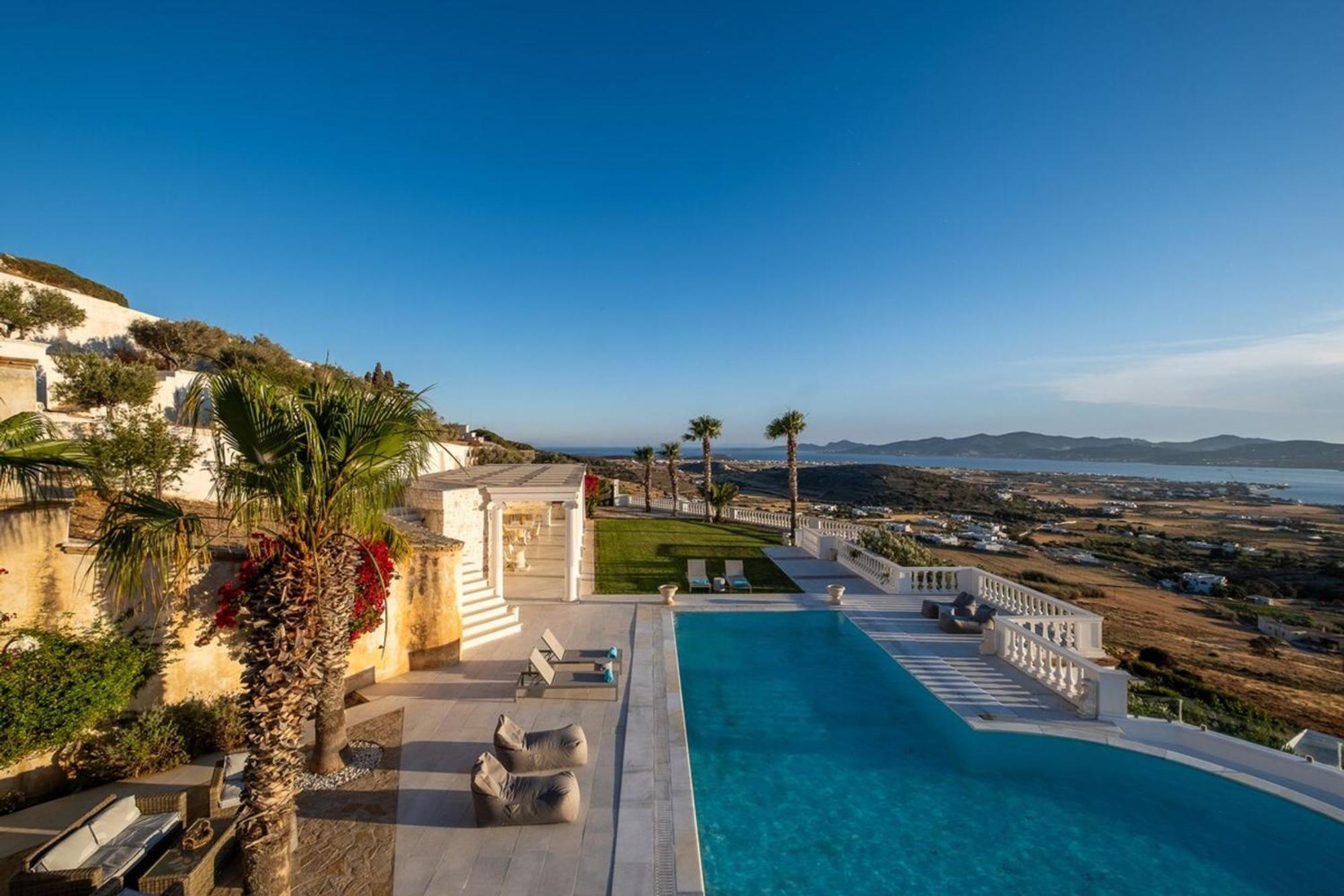 Luxury Villa Aethra -Island Living Paros- ภายนอก รูปภาพ