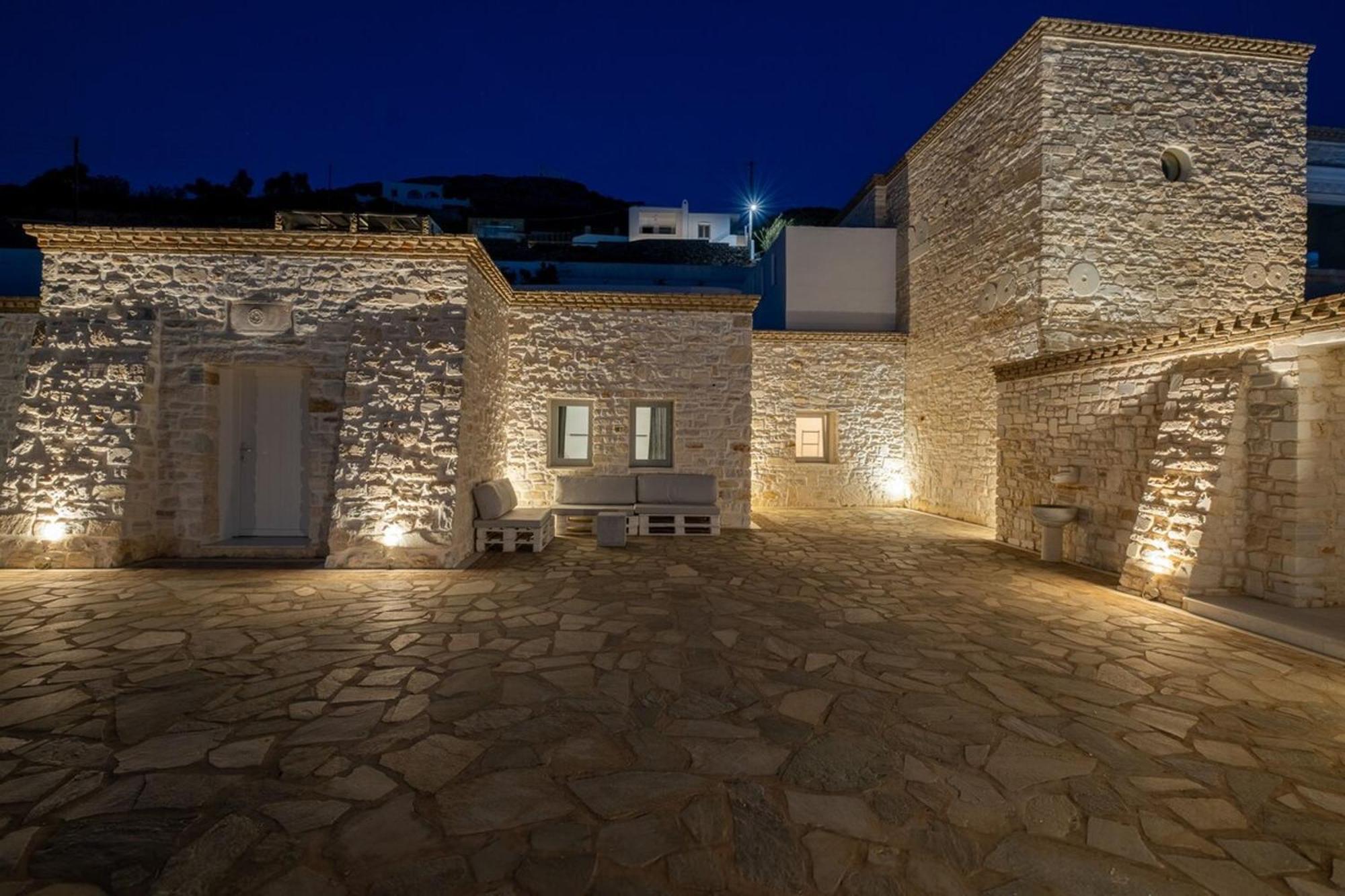 Luxury Villa Aethra -Island Living Paros- ภายนอก รูปภาพ