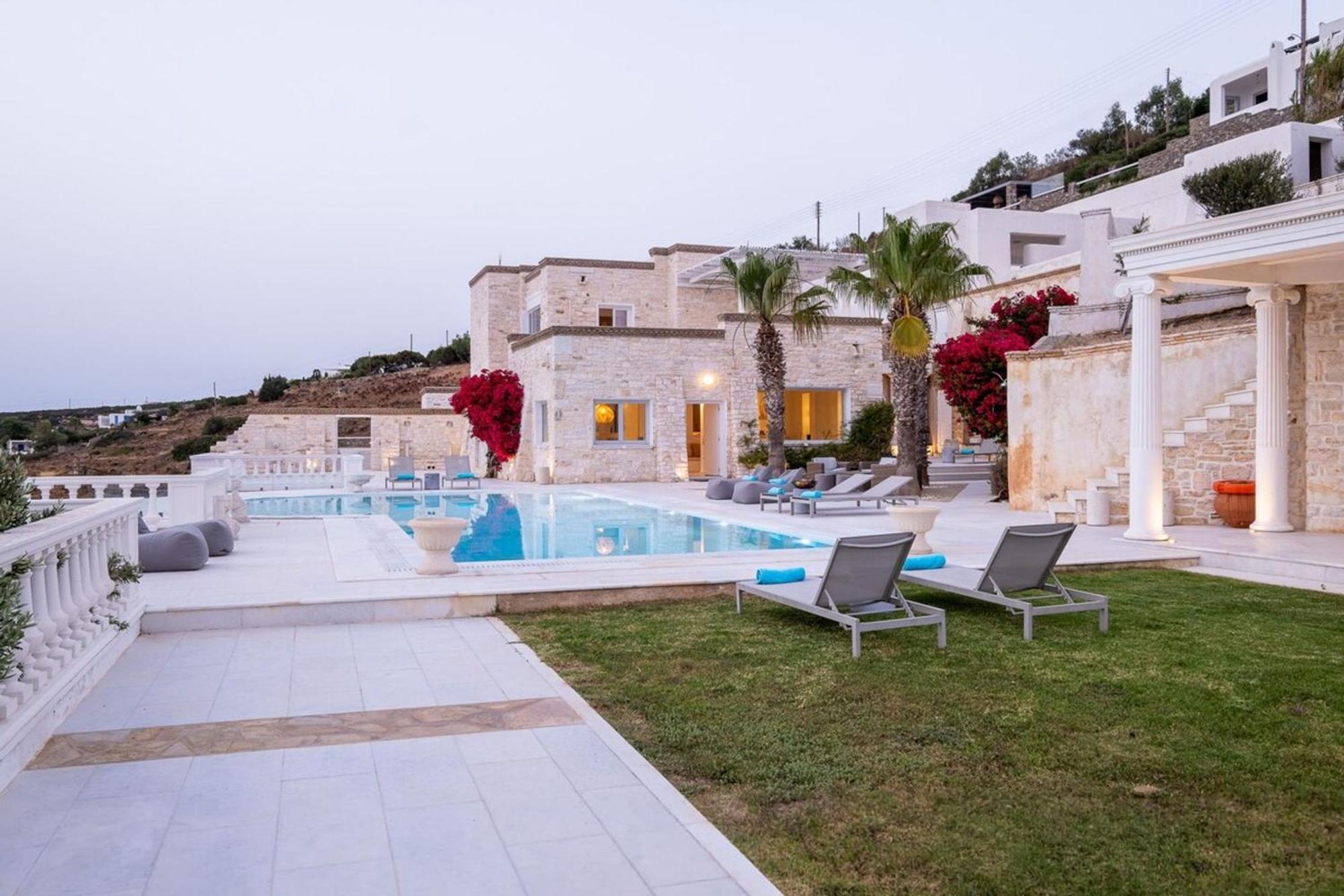 Luxury Villa Aethra -Island Living Paros- ภายนอก รูปภาพ
