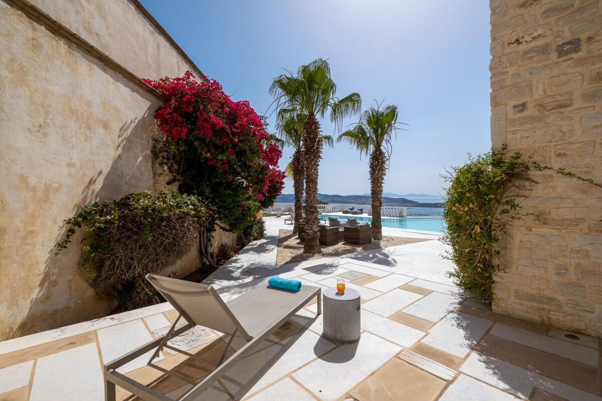 Luxury Villa Aethra -Island Living Paros- ภายนอก รูปภาพ